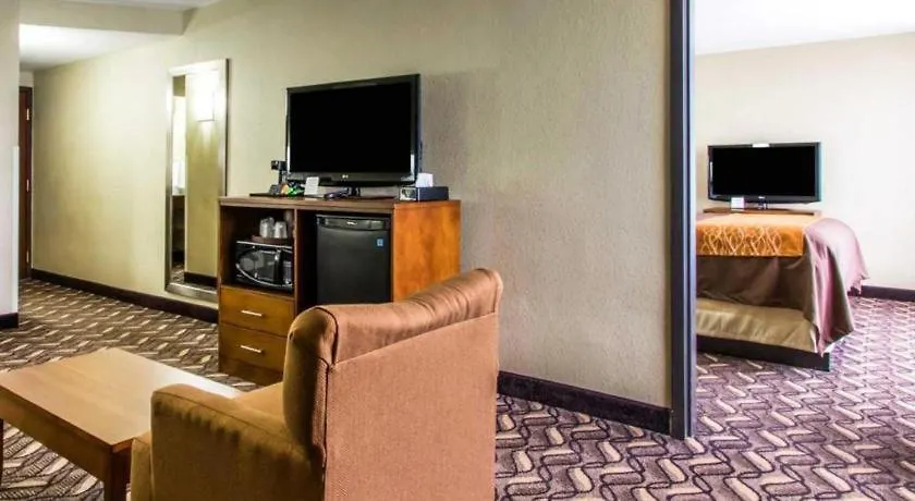 Americinn By Wyndham Memphis East Hotel