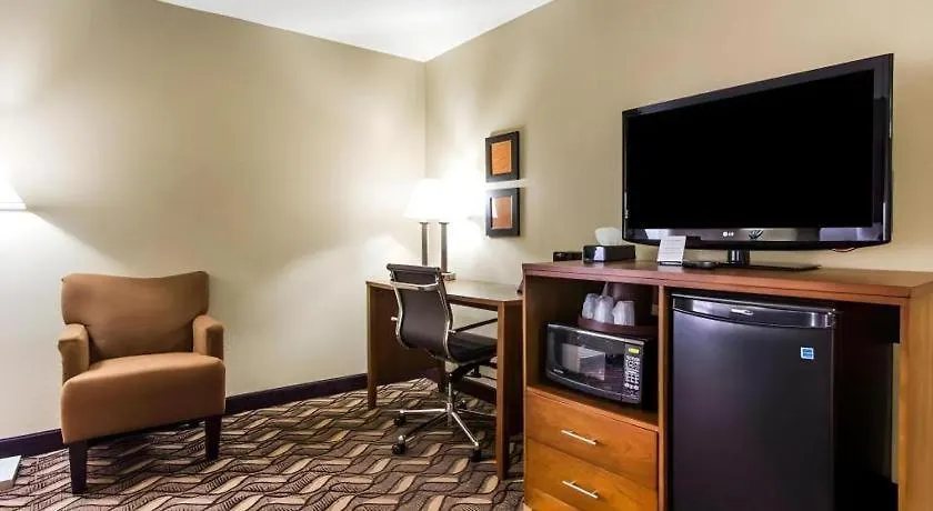 Hotel Americinn By Wyndham Memphis East