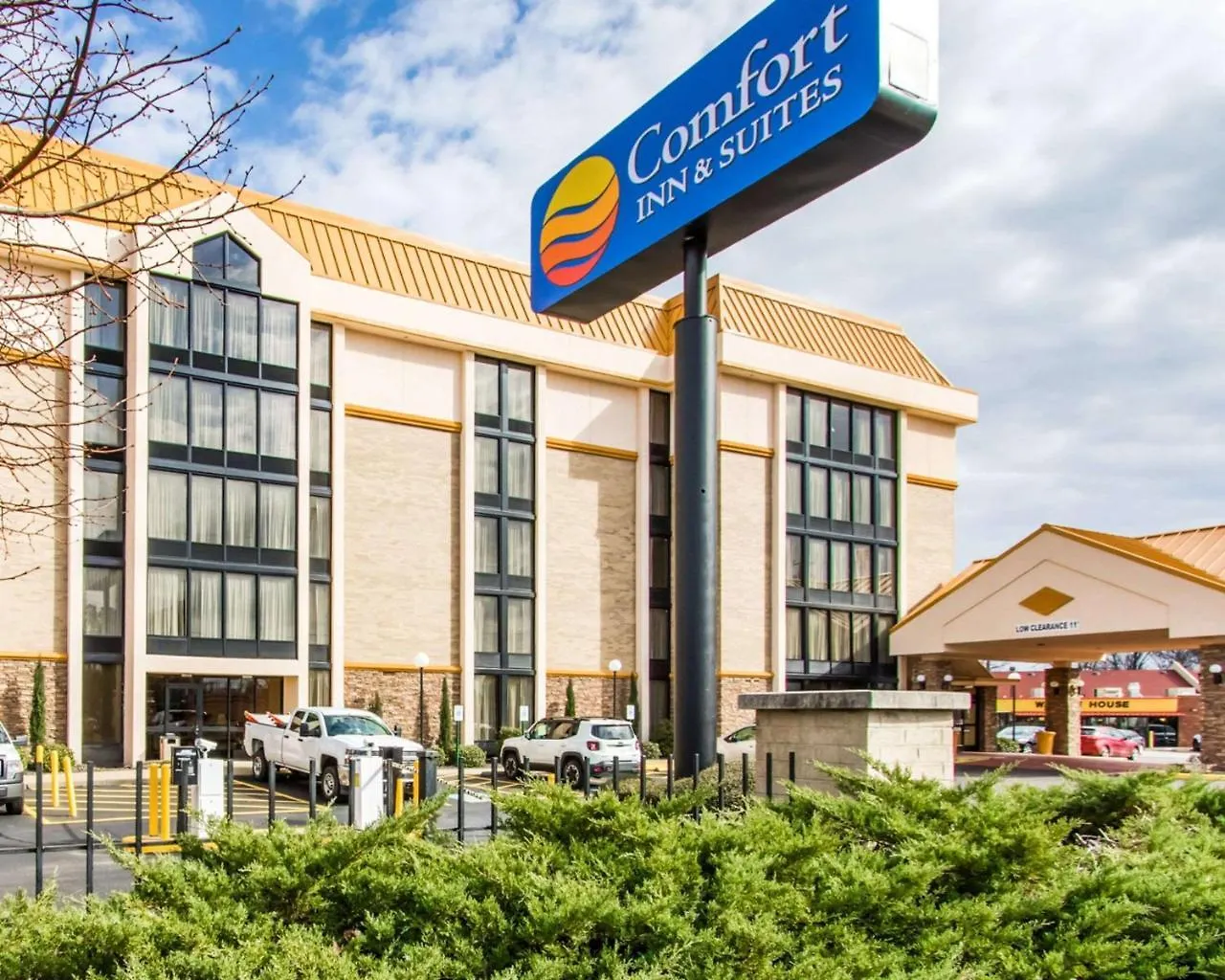 Hotel Americinn By Wyndham Memphis East